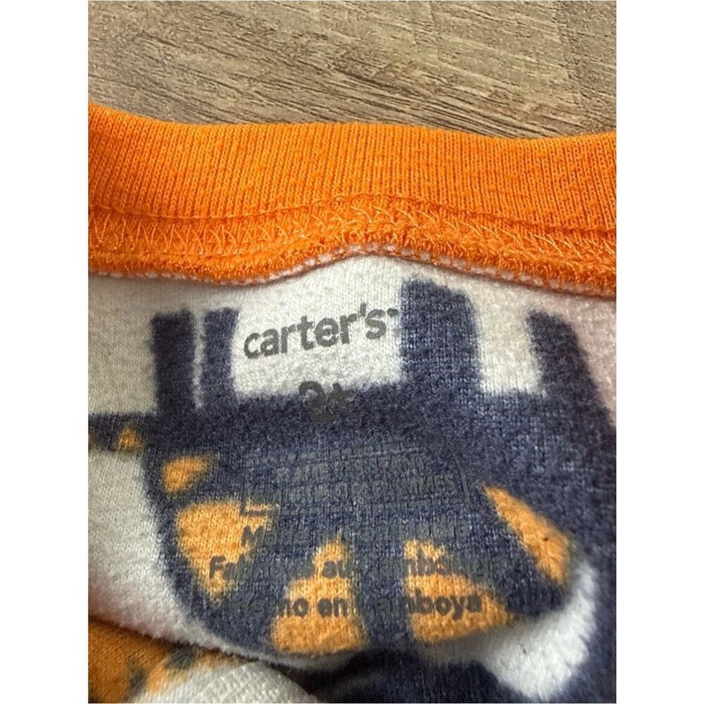 Set of (2) Carter's one piece pajamas - like new condition | 2T - Picture 5 of 5